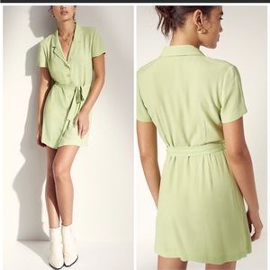 Aritzia- Wilfred Mini Shirt Dress in Pistachio Size Small
